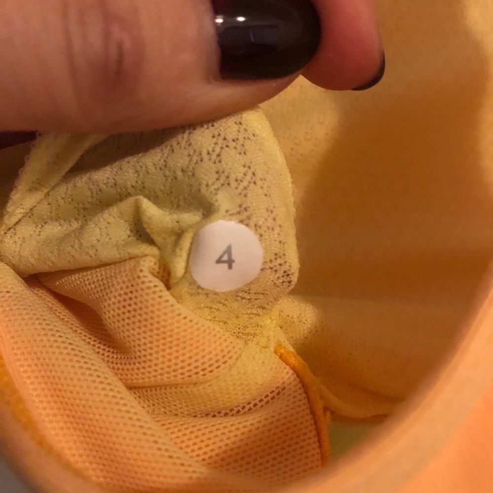 Lululemon Tank - Picture 4 of 4